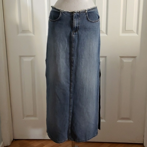 denim skirt with slit